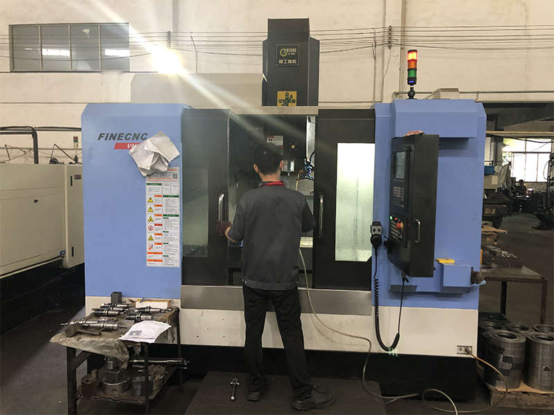 程工精机VH-1160综合加工中心